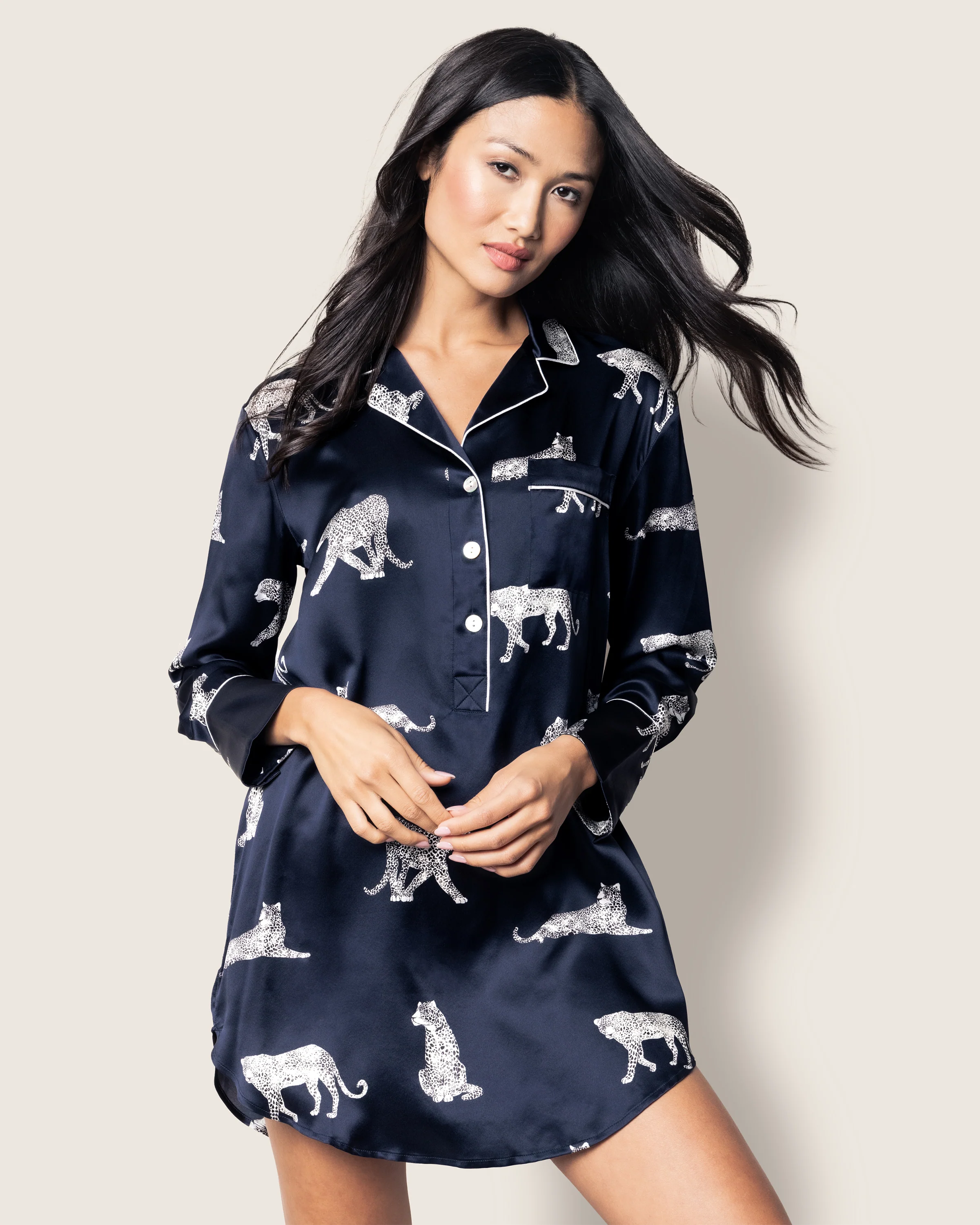 Women's Silk Nightshirt in Panthère de Nuit