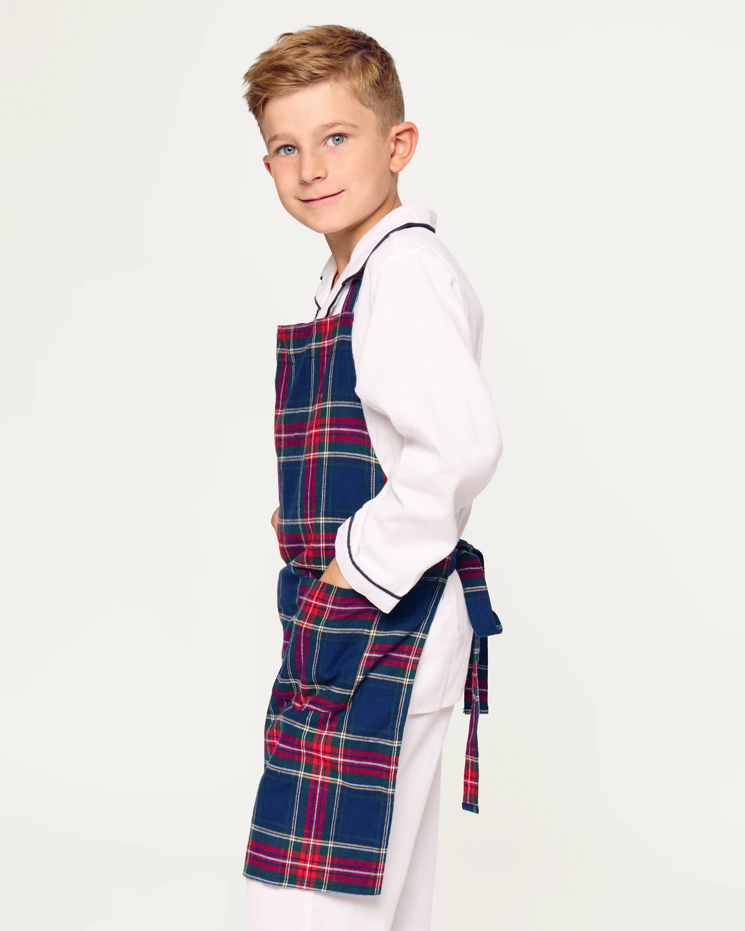 Kid's Apron in Windsor Tartan - Image 3