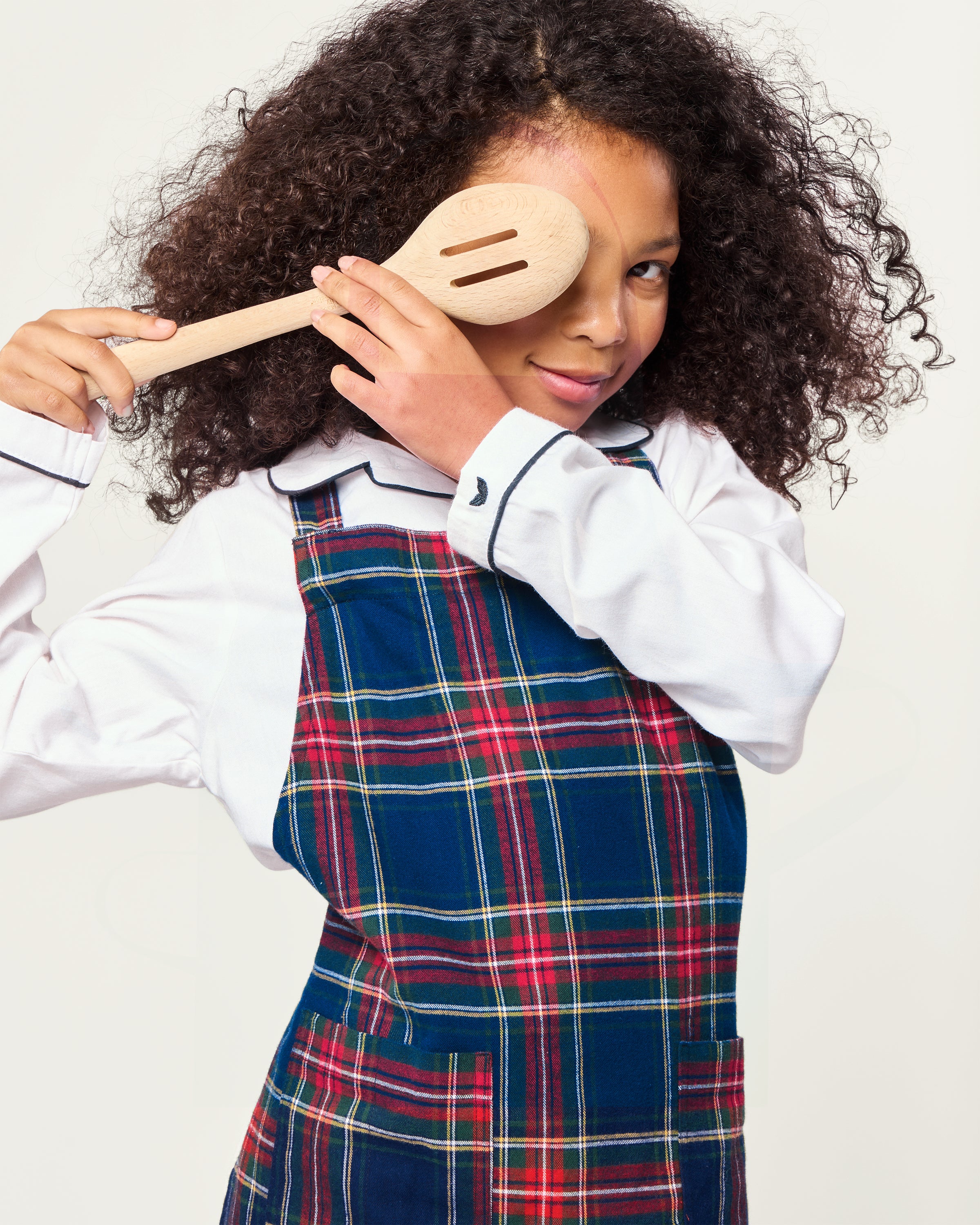 Kid's Apron in Windsor Tartan - Image 5