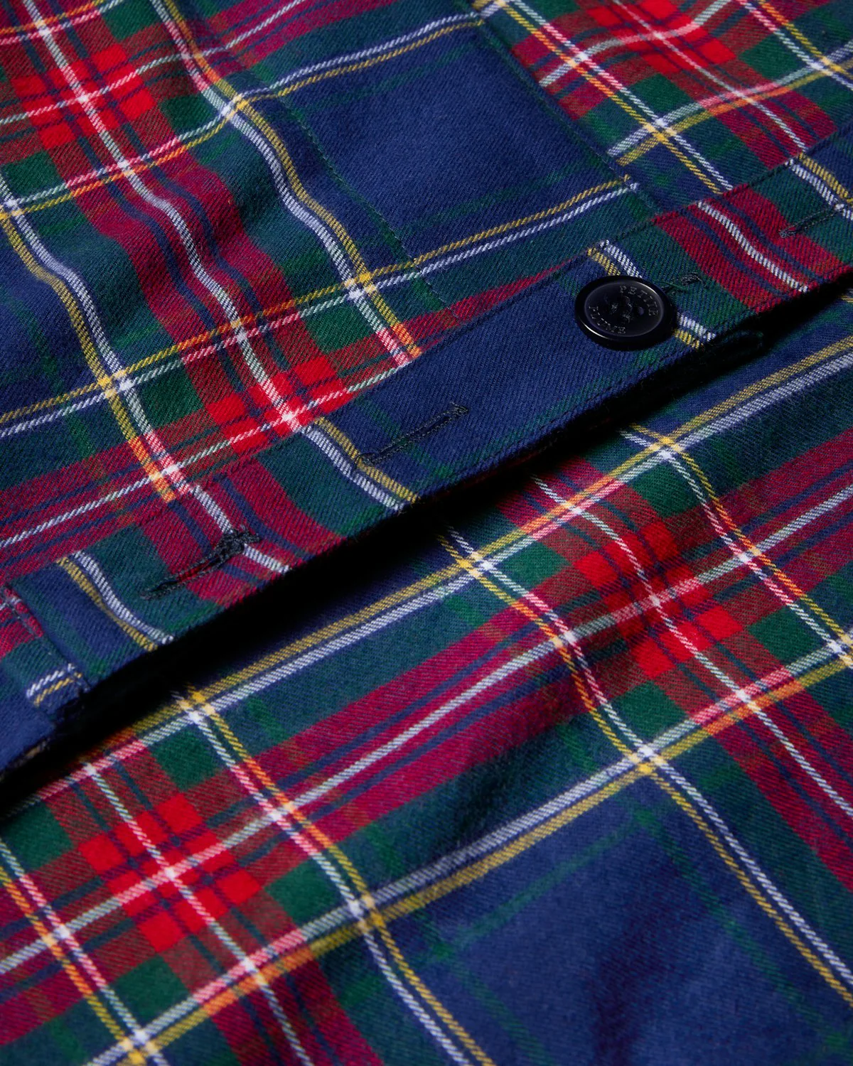 Kid's Apron in Windsor Tartan - Image 7