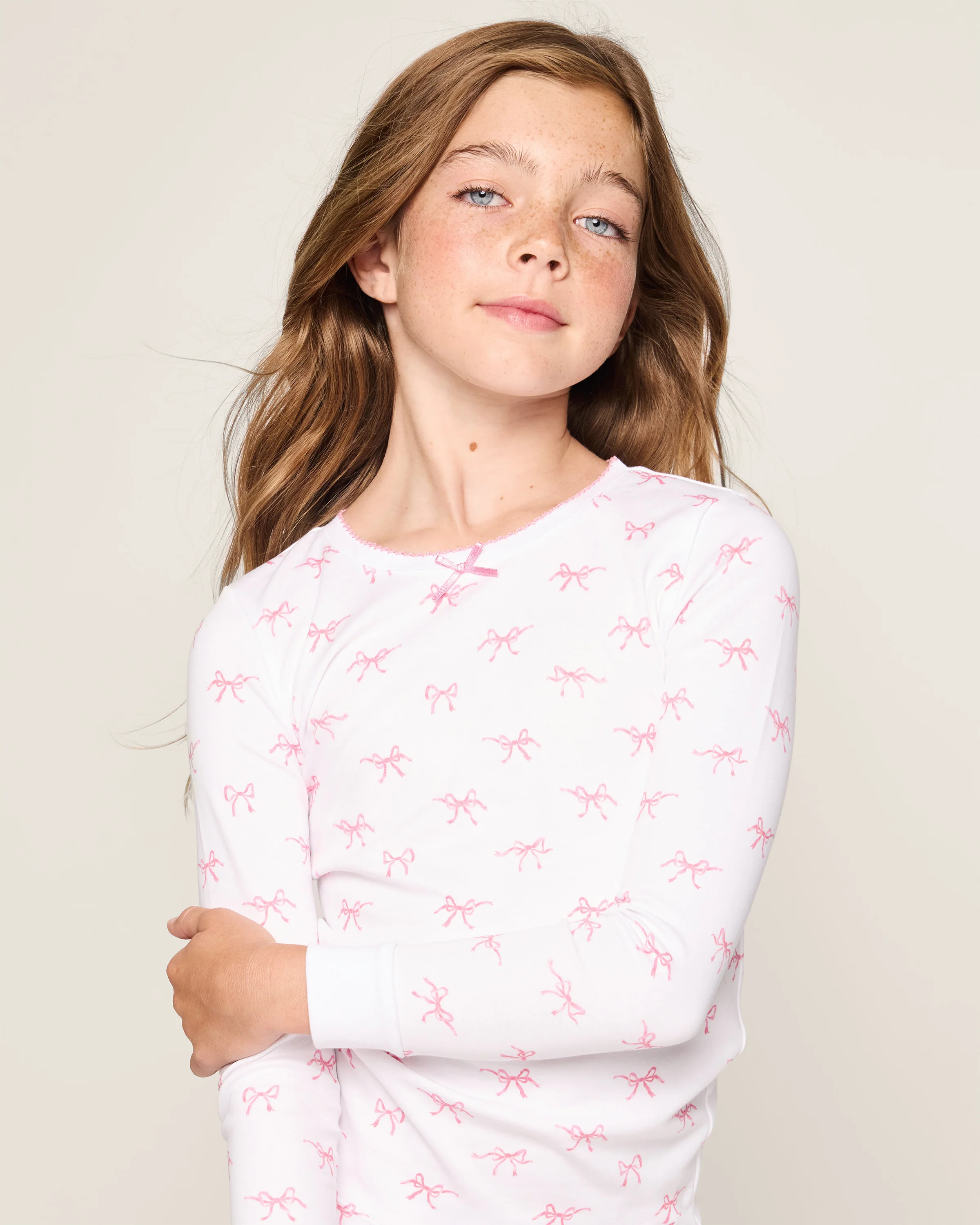 Kid's Pima Snug Fit Pajama Set in Blushing Bows - Image 2
