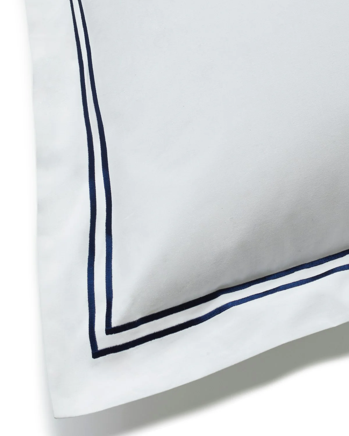 Luxe Premium Percale Euro Sham in White with Navy - Image 3