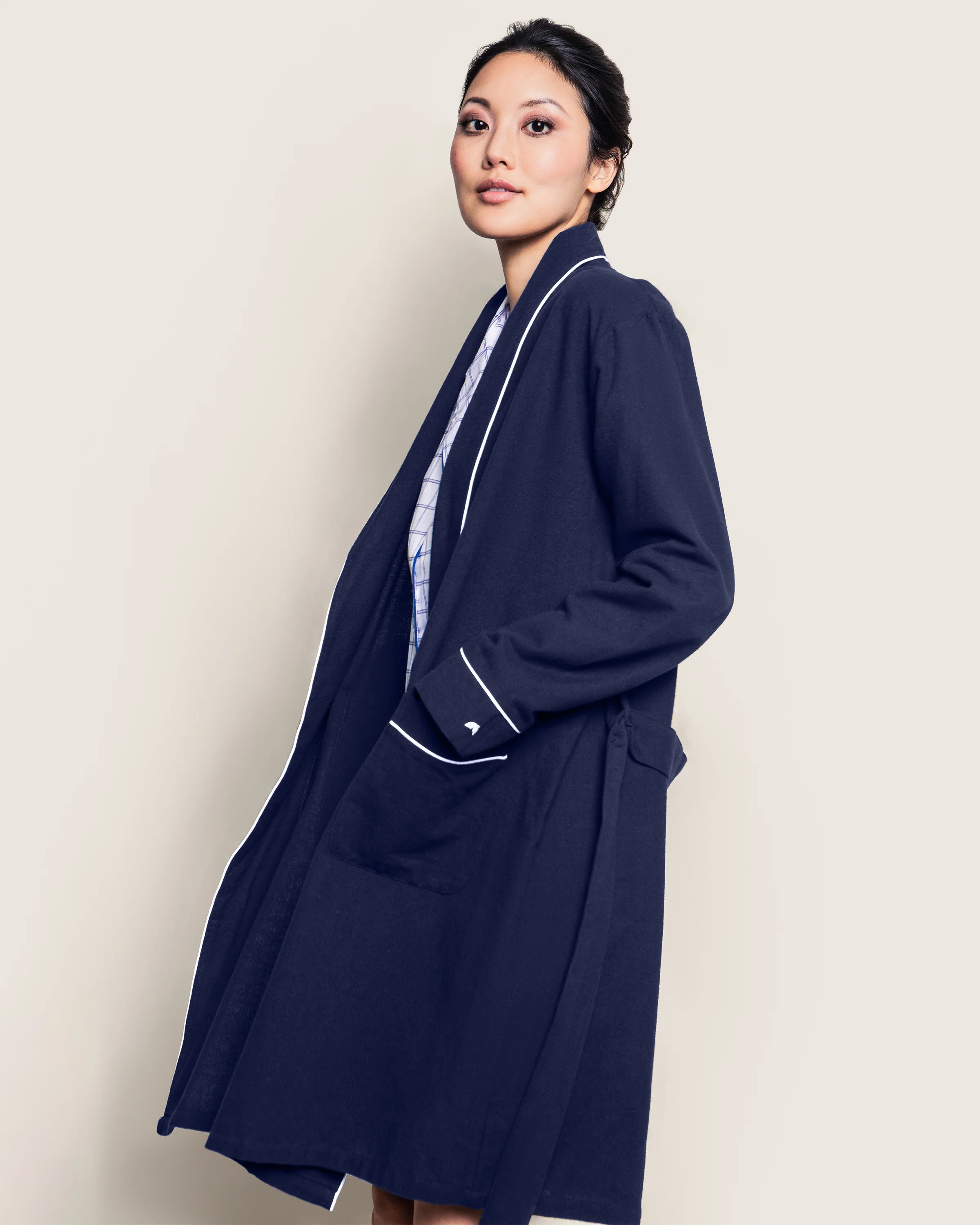 Women's Flannel Robe in Navy - Image 3