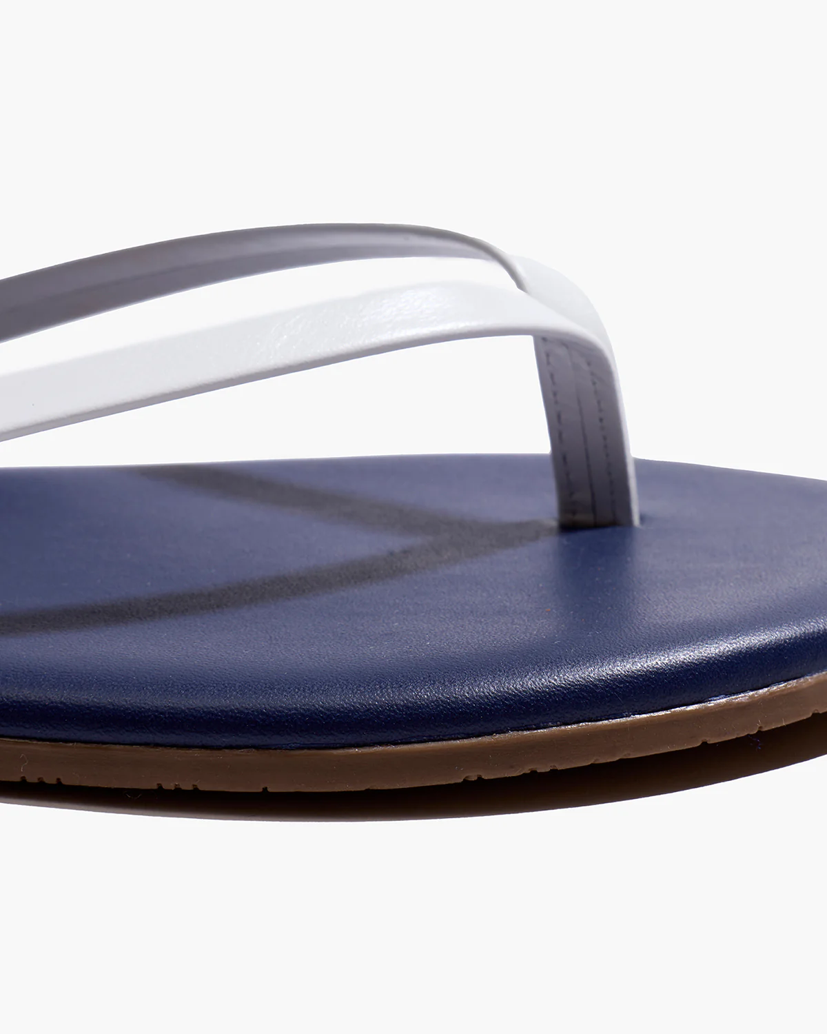 Petite Plume x TKEES Lily Sandal in Navy with White Strap - Image 2