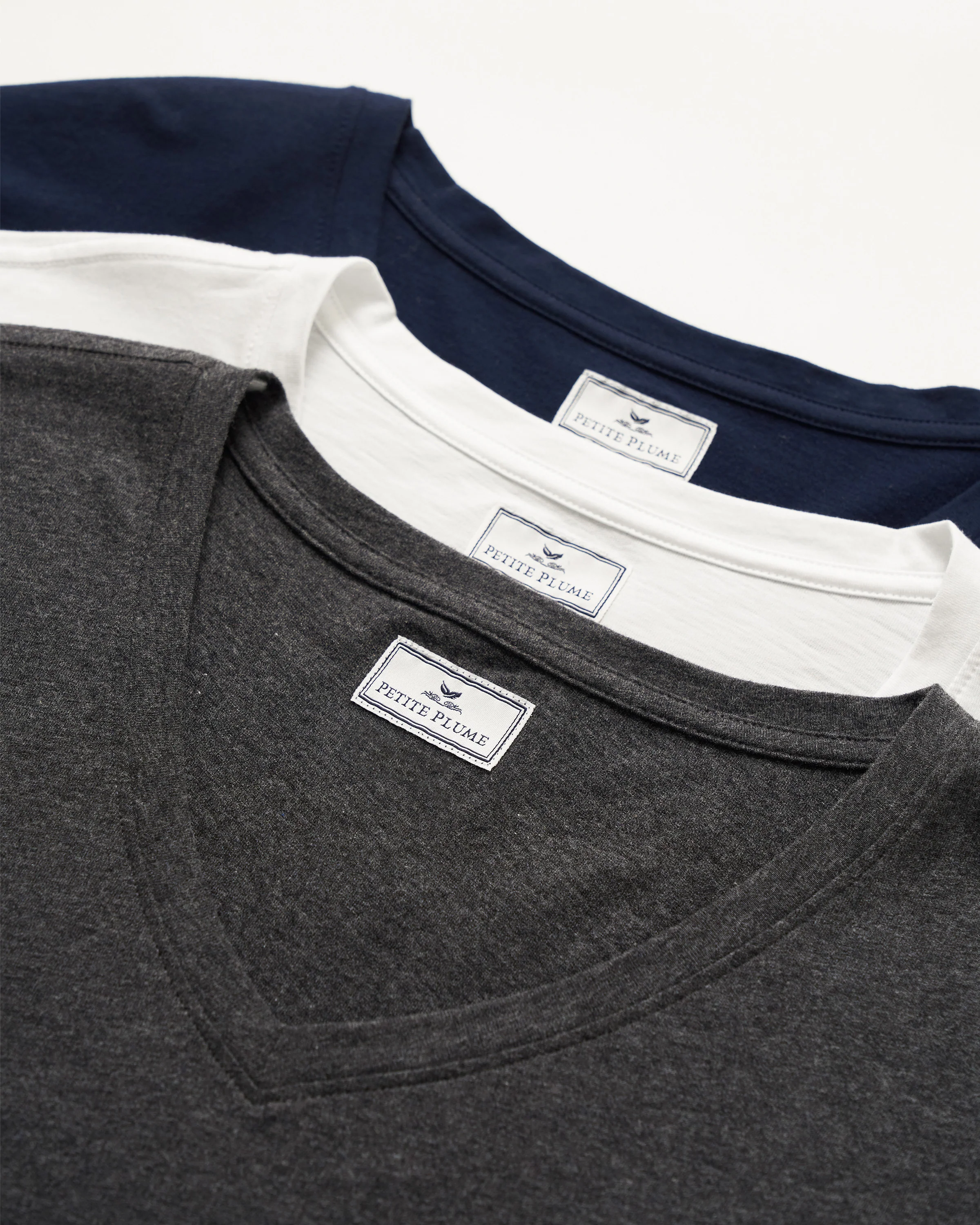 Men's Pima V-Neck Top in Navy - Image 4