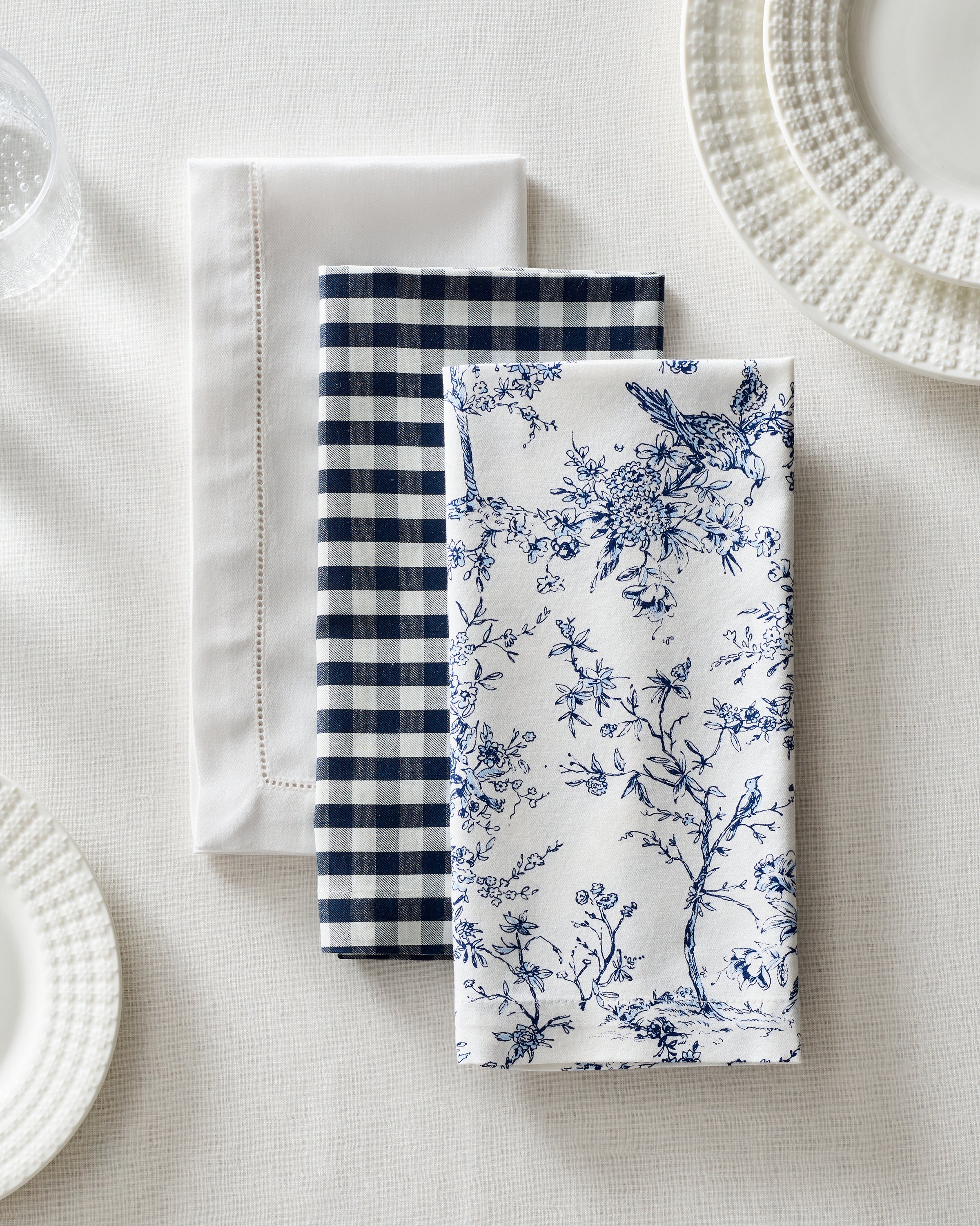 Signature Twill Napkins in White - Image 3