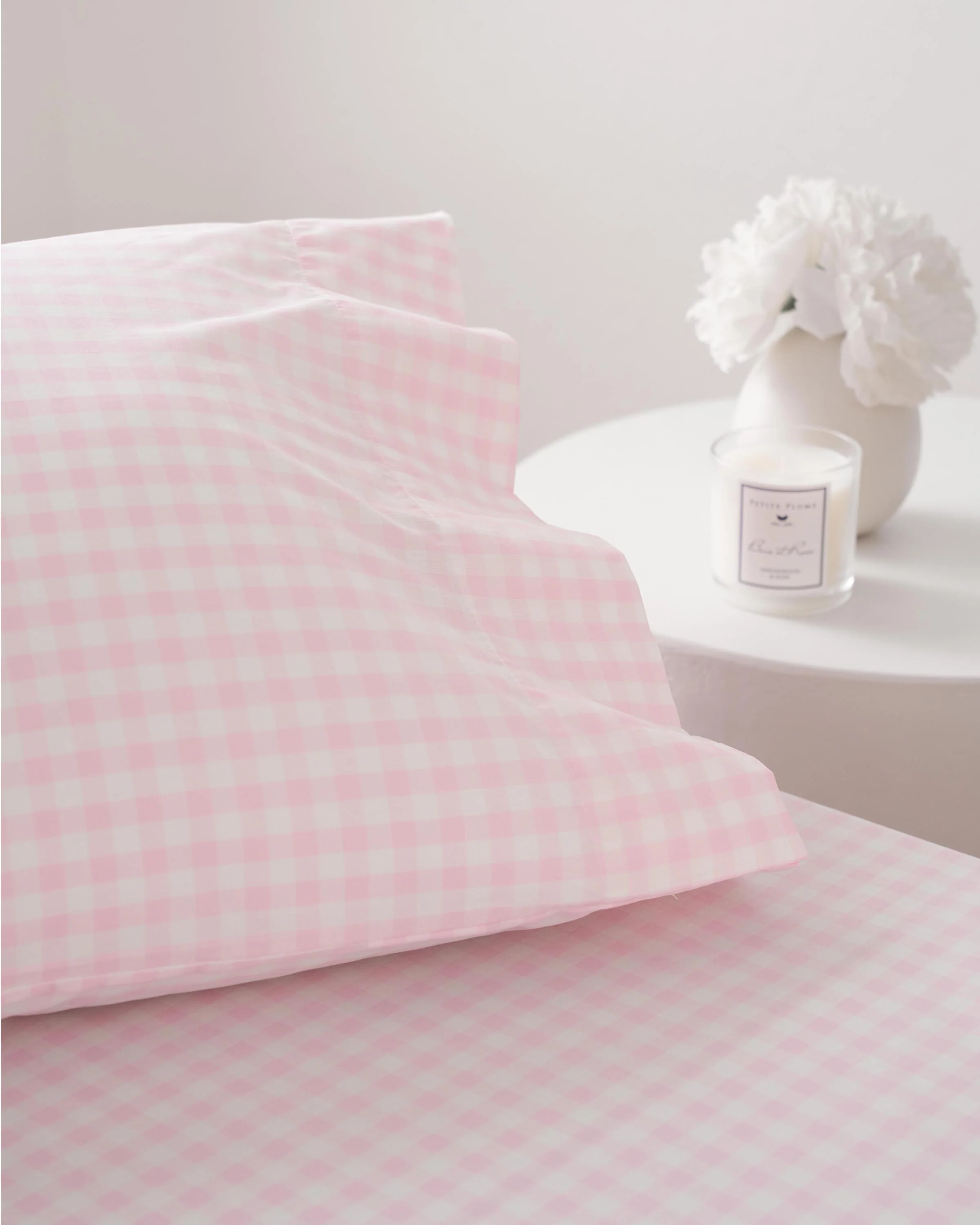 Luxe Premium Percale Bed Sheets in Pink Gingham - Image 4