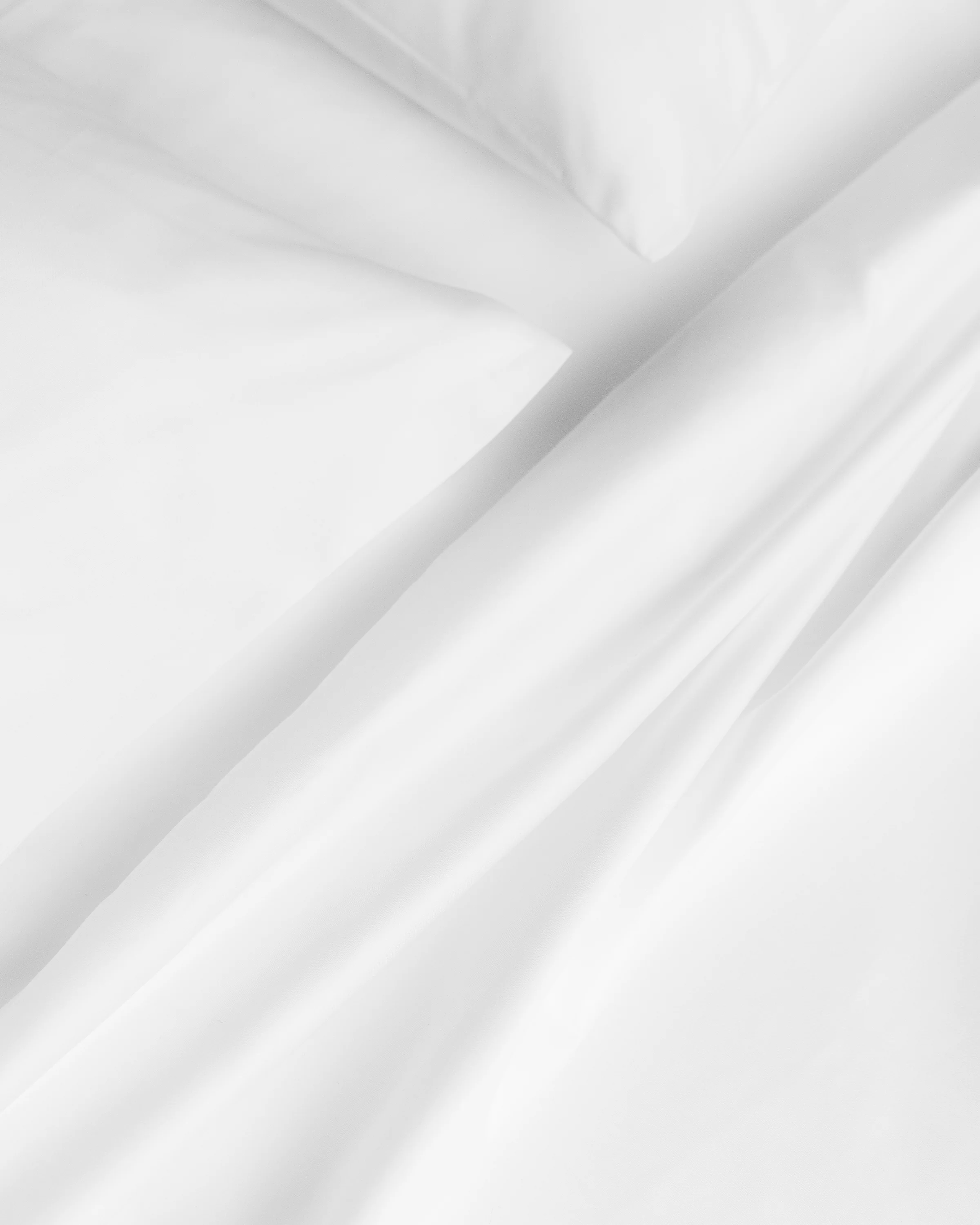 Luxe Premium Percale Duvet Set in White - Image 4