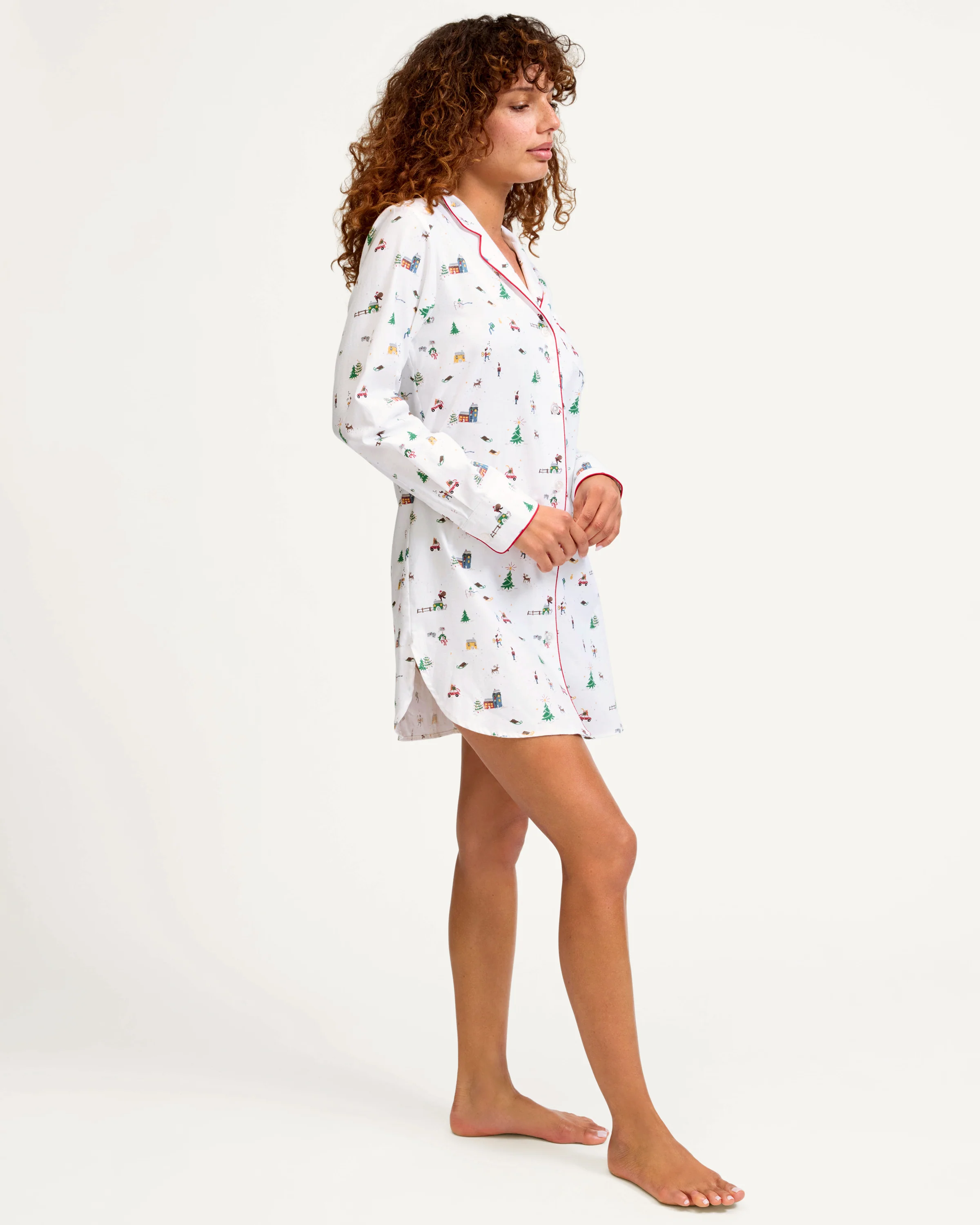 Women's Twill Nightshirt in Holiday Town - Image 4