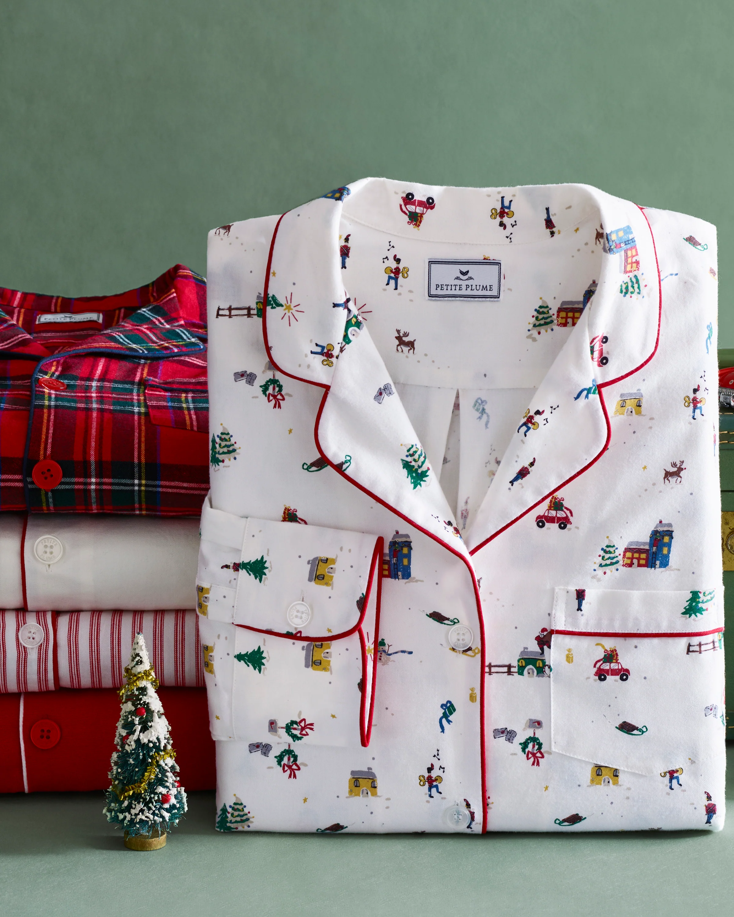 Women's Twill Pajama Set in Holiday Town - Image 7