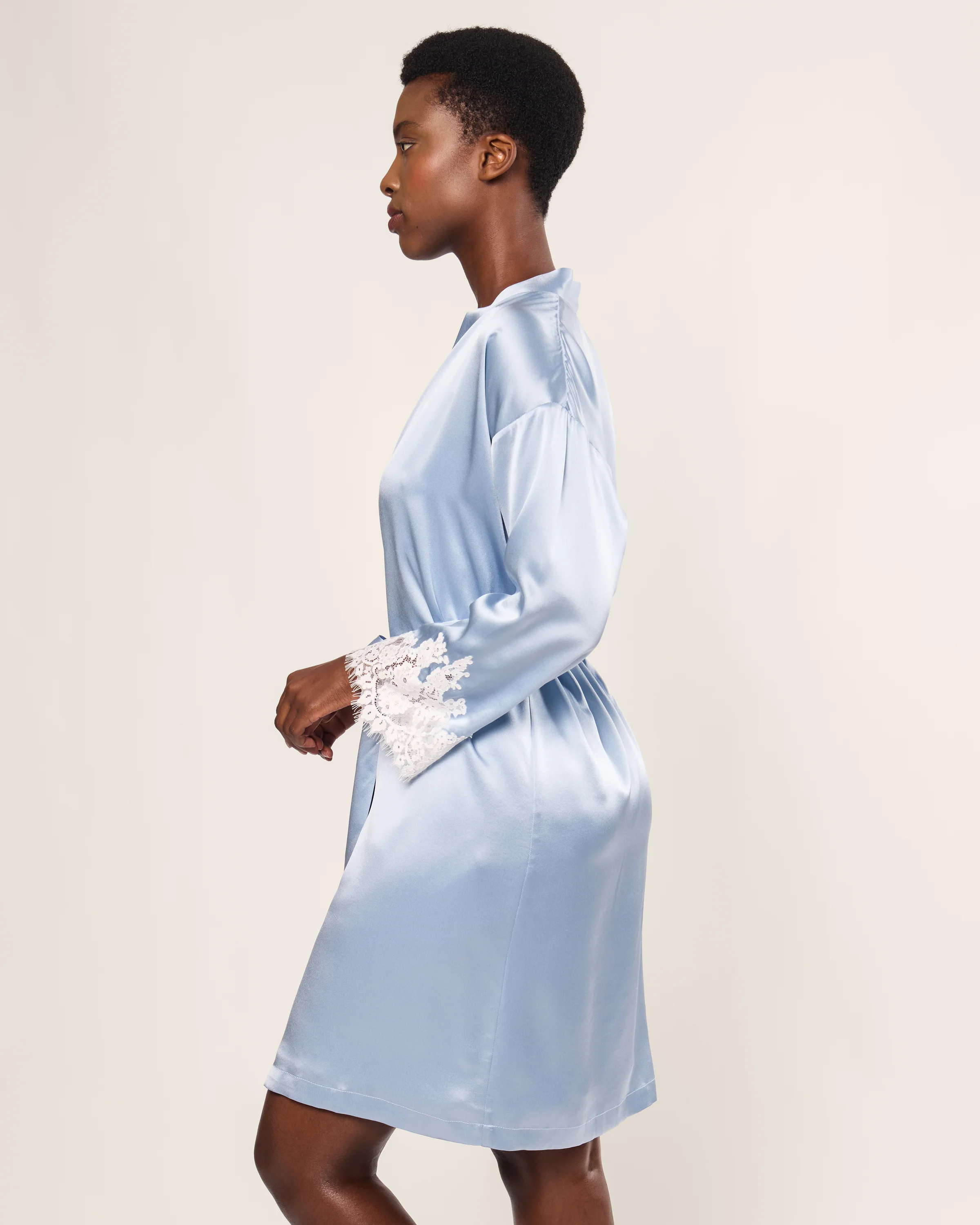 Women's Silk Lace Robe in Periwinkle - Image 3