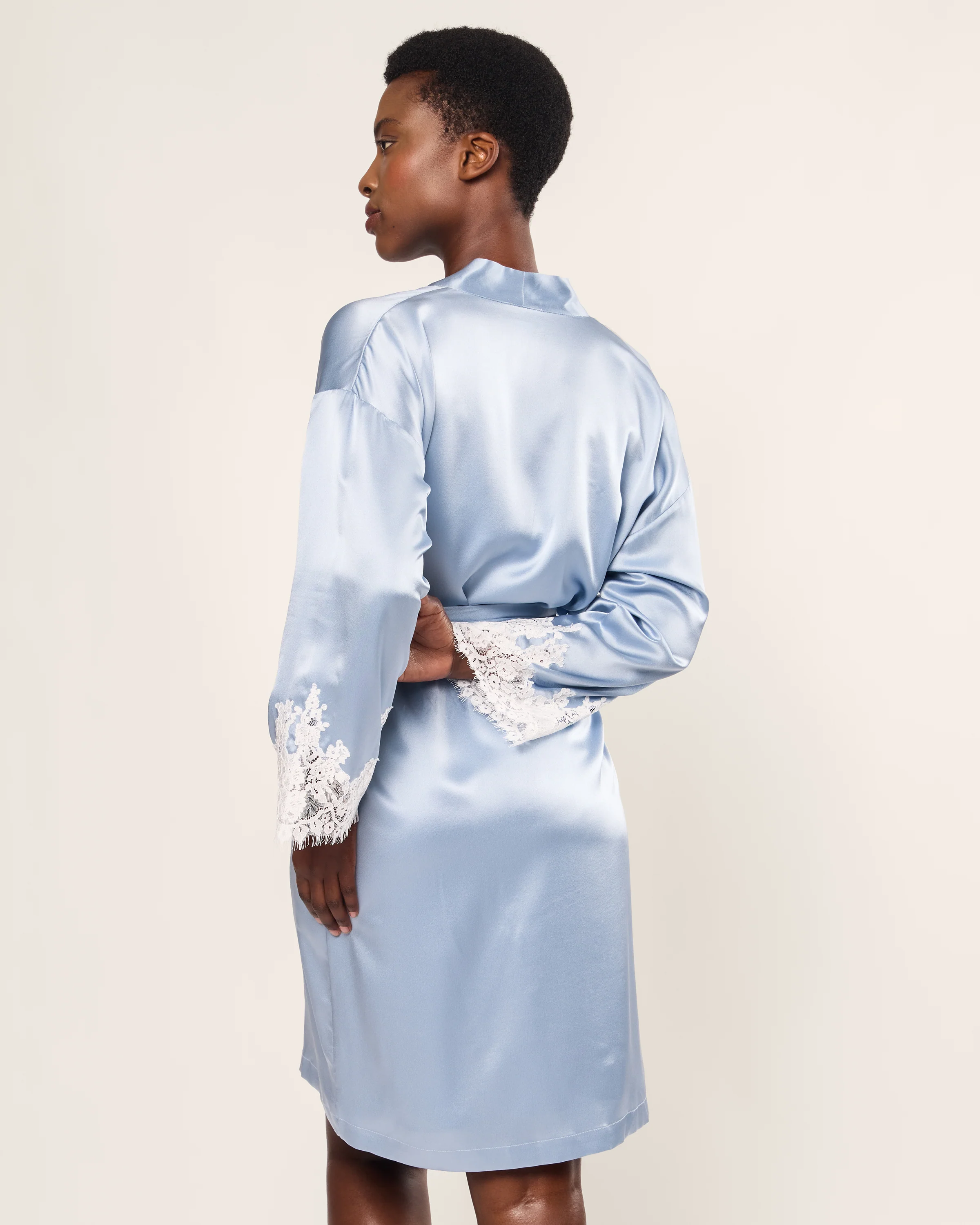 Women's Silk Lace Robe in Periwinkle - Image 4